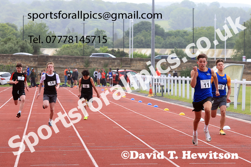 Sprints, 2026 Northumberland Schools Track and Field, Wentworth, Hexhan. Photo: David T. Hewitson/Sports for All Pics